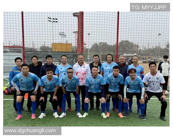 足球队的标准人数是多少如何组建一支完整的足球一队 足球队的标准人数是多少如何组建一支完整的足球一队